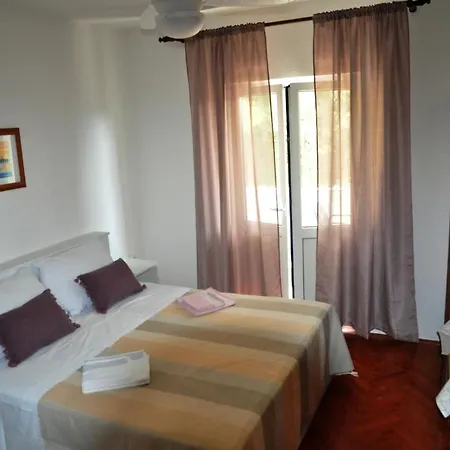 Guest house Rose At Island Of Rab Banjol