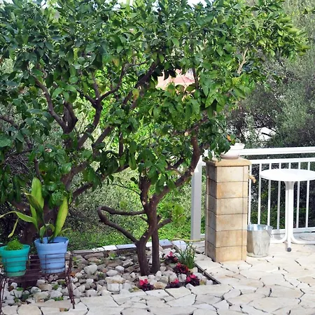Pensión Rose On The Island Of Rab